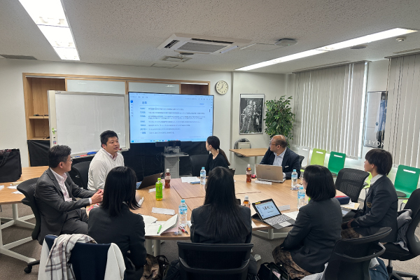 京都市立西京高等学校附属中学校の学生さんが会社見学に来てくれました